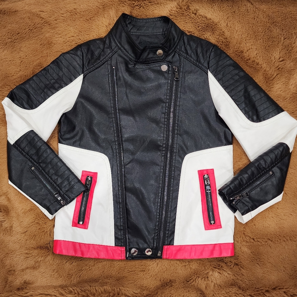 🍁 NWOT, 9/10 Boys, Biker Jacket, Black, White and Red with  zipper accents